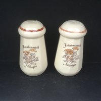 Vintage Keramik Salz - Und Pfefferstreuer Von Frankenmuthmichigan von LaurasFunFindsCA