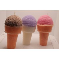 Eis Kerze | 10 cm Icecream Candle Geschenkidee Deko Eis Kerze | 10 cm Icecream Candle Geschenkidee Deko von LaurasKreativstube