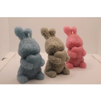 Rosen Hase Mit Herz Kerze | 12cm Bunny With Heart Candle Geschenkidee Deko von LaurasKreativstube