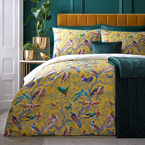 Laurence Llewelyn-Bowen Bettbezug mit gelben Vögeln, Super-King-Size-Bett (260 x 220 cm), weicher 100% Baumwollsatin, 2 Kissenbezüge, Fadenzahl 200, Luxus-Bettwäsche, Vogel-Bettbezug in Gelb von Laurence Llewelyn-Bowen