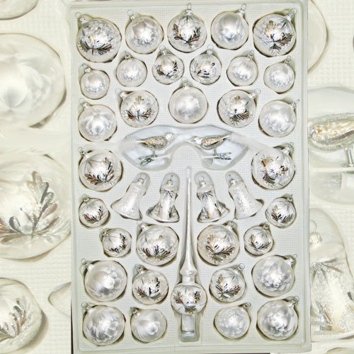 Lauschaer Glaskunst-Christbaumschmucksortiment - Baumschmuck Set 39 Teile - Modern elegant - Weiß - Weihnachten Lauschaer Glaskunst-Christbaumschmucksortiment - Baumschmuck Set 39 Teile - Modern elegant - Weiß - Weihnachten von Lauschaer Glaskunst