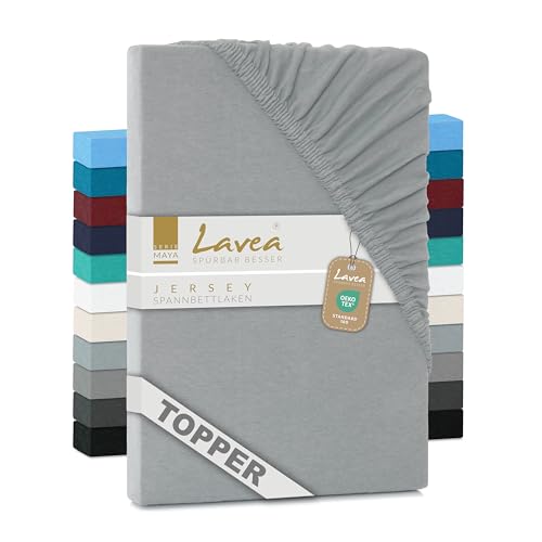 Lavea Topper Spannbettlaken, Topper Spannbetttuch, Jersey Topper Serie Maya, 200x220cm für Boxspring- und Wasserbetten, Silber, 100% Baumwolle, hochwertige Verarbeitung, mit Gummizug Lavea Topper Spannbettlaken, Topper Spannbetttuch, Jersey Topper Serie Maya, 200x220cm für Boxspring- und Wasserbetten, Silber, 100% Baumwolle, hochwertige Verarbeitung, mit Gummizug von Lavea