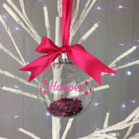 Personalisierte Bauble, Weihnachtsschmuck, Babys Erste Weihnachten Personalisierte Bauble, Weihnachtsschmuck, Babys Erste Weihnachten von LavenderEight