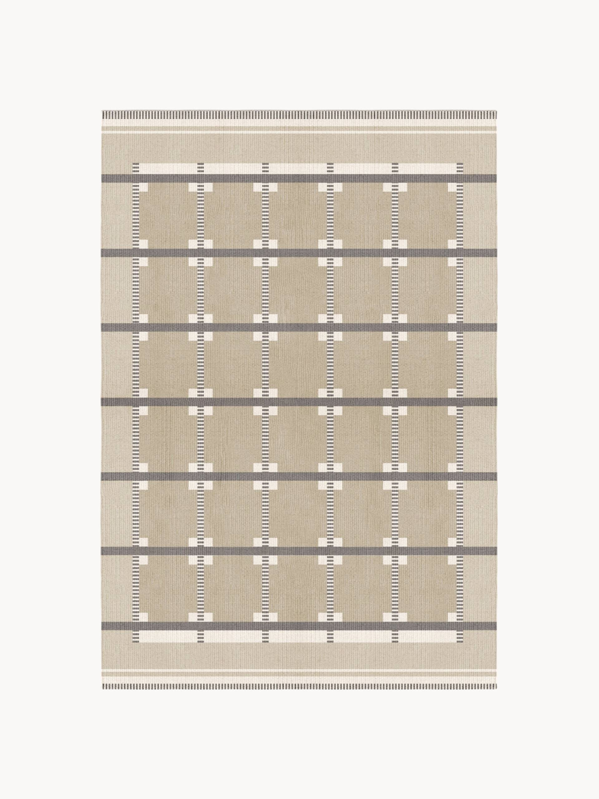 Handgewebter Wollteppich Rollakan Ruth Handgewebter Wollteppich Rollakan Ruth von Layered