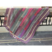 Handgemachte Alte Sari Patchwork Kantha Quilt Beste Qualität Handgenähte Decke von LazuWork