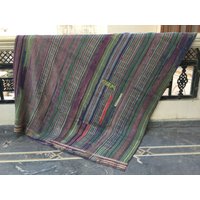 Vintage Kantha Quilt Handgemachter Patchwork Sari Überwurf Aus Baumwolle von LazuWork