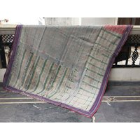 Vintage Kantha Quilt Handgemachter Patchwork Sari Überwurf Aus Baumwolle von LazuWork