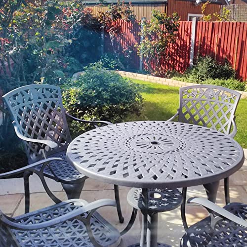 Lazy Susan 88 cm Runder Mia Gartentisch in Schiefergrau mit 4 Rose Stühlen, Ohne Sitzkissen | Nachhaltiges Sandguss-Aluminium | Wetterfest | Rostfrei | Wartungsarm | 3 Jahre Garantie von Lazy Susan