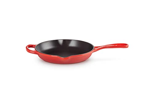 Le Creuset Signature Gusseisen Brat- und Servierpfanne, Rund, Ø 20 cm, Für alle Herdarten inkl. Induktion geeignet, 1,51 kg, Kirschrot, 20182200600422 von LE CREUSET