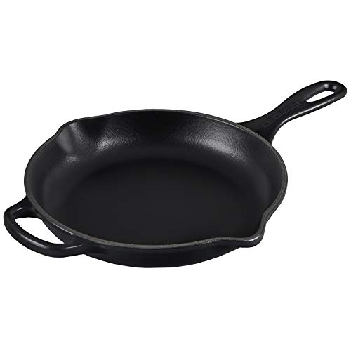 Le Creuset Signature Gusseisen Brat- und Servierpfanne, Rund, Ø 23 cm, Für alle Herdarten inkl. Induktion geeignet, 1,93 kg, Schwarz, 20182230000422 von LE CREUSET