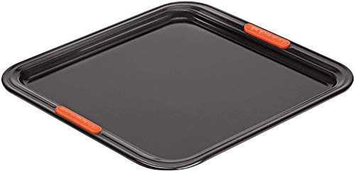 Le Creuset Antihaft Backblech, Quadratisch, 31 x 31 cm, Sauerteigbeständig, Aus Karbonstahl gefertigt, Anthrazit/Orange, 94100637000000 von LE CREUSET