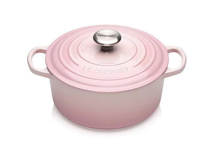 Le Creuset Bräter Signature rund 24 cm Shell Pink Le Creuset Bräter Signature rund 24 cm Shell Pink von Le-Creuset