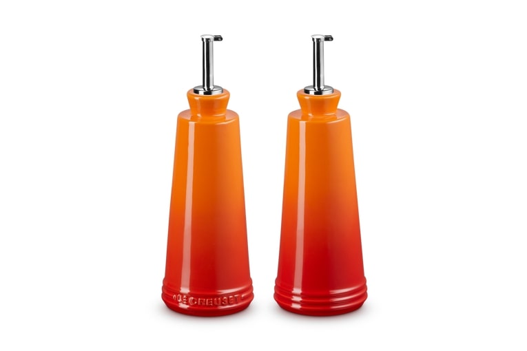 Le Creuset Essig- und Ölset Ofenrot von Le Creuset