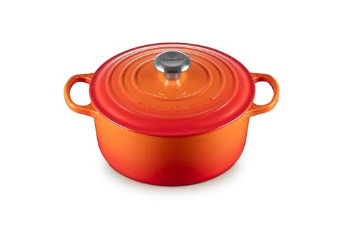 Le Creuset Signature Gusseisen-Bräter mit Deckel, Ø 24 cm, Rund, Für alle Herdarten und Induktion geeignet, Volumen: 4,2 l, 4,305 kg, Ofenrot, 21177240902430 von LE CREUSET