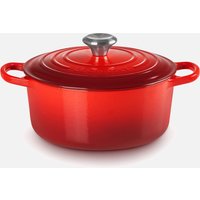 Le Creuset Signature Cast Iron Round Casserole Dish - 24cm - Cerise von Le Creuset