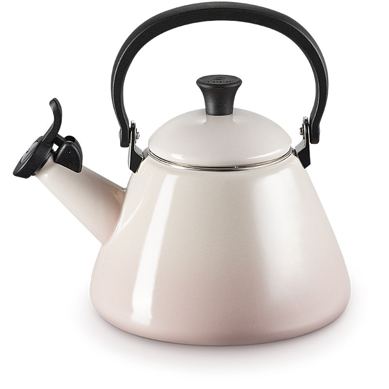 Le Creuset Wasserkessel Kone 1,6 Liter Shell Pink von Le Creuset