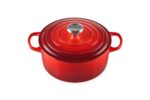 Le Creuset Signature Gusseisen-Bräter mit Deckel, Ø 24 cm, Rund, Für alle Herdarten und Induktion geeignet, Volumen: 4,2 l, 4,305 kg, Kirschrot, 21177240602430 von LE CREUSET