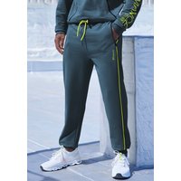 Le Jogger Performance Sporthose mit praktischen Reißverschlusstaschen und Kontrastdetails Le Jogger Performance Sporthose mit praktischen Reißverschlusstaschen und Kontrastdetails von Le Jogger Performance