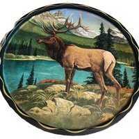 James Artig Tablett Rund Metall Barware Vintage Elk Mountain Scene Wallart von LeBoutiqueCocos