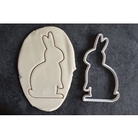 Großer Osterhasen-Ausstecher. Osterverzierte Plätzchenformen. Osterzuckerkekse Großer Osterhasen-Ausstecher. Osterverzierte Plätzchenformen. Osterzuckerkekse von LeCuisinier