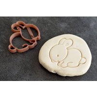 Kaninchen-Ausstecher. Osterhasen-Ausstecher. Osterhasen-Keksform. Ostern-Ausstecher. Ostern-Ausstecher Kaninchen-Ausstecher. Osterhasen-Ausstecher. Osterhasen-Keksform. Ostern-Ausstecher. Ostern-Ausstecher von LeCuisinier