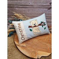 Kleines Kissen Mit Wunschnamen - Katze Am Ast Geschenk Zur Geburt Oder Taufe von LeLynsKreativwelt