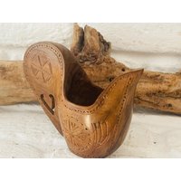 Skandi Hygge Kuksa Cup Hochzeitstasse Trinkbecher Holz Handgeschnitzt Schweden No 7 Skandi Hygge Kuksa Cup Hochzeitstasse Trinkbecher Holz Handgeschnitzt Schweden No 7 von LePetitVillageDE