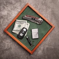 Geschenke Für Mann Würfel Tablett Leder Oder Wildleder Mit Monogramm, Dekor Tisch Tablett, Catchall Männer, Zuhause Schlüssel Männer von LeatherWoodHome