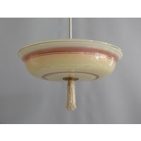Art Déco Pendelleuchte Mit Großem Glasschirm Und Metallaufhängung - Ca. 1930 1940 Art Déco Pendelleuchte Mit Großem Glasschirm Und Metallaufhängung - Ca. 1930 1940 von LeclaireDesign