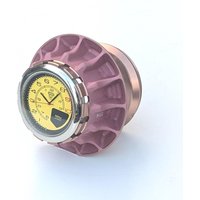 Mercedes F1 Rennwagen Radmutter Schreibtisch - Oder Nachttischuhr Unikat Herren Büro Accessoire Formel 1 Rennsport Autowerk Geschenk Hamilton Bottas Mercedes F1 Rennwagen Radmutter Schreibtisch - Oder Nachttischuhr Unikat Herren Büro Accessoire Formel 1 Rennsport Autowerk Geschenk Hamilton Bottas von LedonGifts