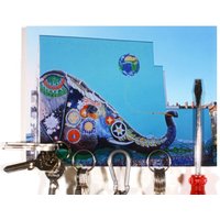 Schlüsselbrett „Elefant Kreuzberg"/Geschenkidee Als Geburtstagsgeschenk, Einzugsgeschenk Oder Zu Weihnachten Personalisierte Geschenke Schlüsselbrett „Elefant Kreuzberg"/Geschenkidee Als Geburtstagsgeschenk, Einzugsgeschenk Oder Zu Weihnachten Personalisierte Geschenke von LeefvonRoenn