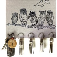 Schlüsselbrett „Eulenfamilie"/Geschenkidee Als Geburtstagsgeschenk, Einzugsgeschenk Oder Zu Weihnachten Personalisierte Geschenke von LeefvonRoenn