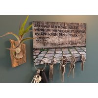 Schlüsselbrett „Mond Sterne"/Geschenkidee Als Geburtstagsgeschenk, Einzugsgeschenk Oder Zu Weihnachten Personalisierte Geschenke von LeefvonRoenn