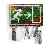 Schlüsselbrett „Notausgang Rechts"/Geschenkidee Als Geburtstagsgeschenk, Einzugsgeschenk Oder Zu Weihnachten Personalisierte Geschenke Schlüsselbrett „Notausgang Rechts"/Geschenkidee Als Geburtstagsgeschenk, Einzugsgeschenk Oder Zu Weihnachten Personalisierte Geschenke von LeefvonRoenn
