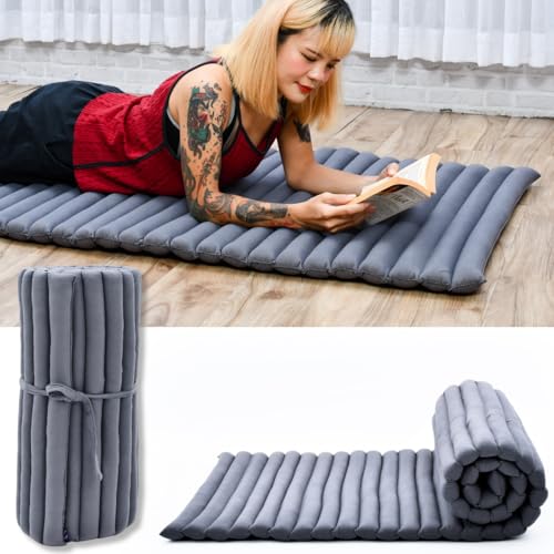 Leewadee Faltbare Bodenmatratze - Japanischer Rollbarer Futon - Tatami Faltmatte - Gästebett - Camping Matratze - Thai Massage Matte, Kapok Füllung, Anthrazit Leewadee Faltbare Bodenmatratze - Japanischer Rollbarer Futon - Tatami Faltmatte - Gästebett - Camping Matratze - Thai Massage Matte, Kapok Füllung, Anthrazit von Leewadee