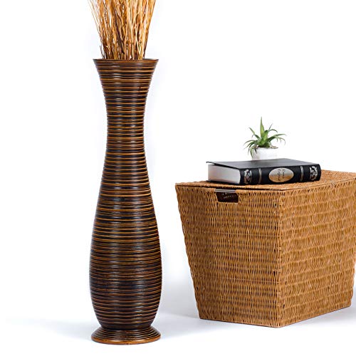 Leewadee Große Deko Bodenvase Für Dekozweige, Hohe Standvase Für Pampasgras, Design Holzvase, 70 cm, Braun von Leewadee