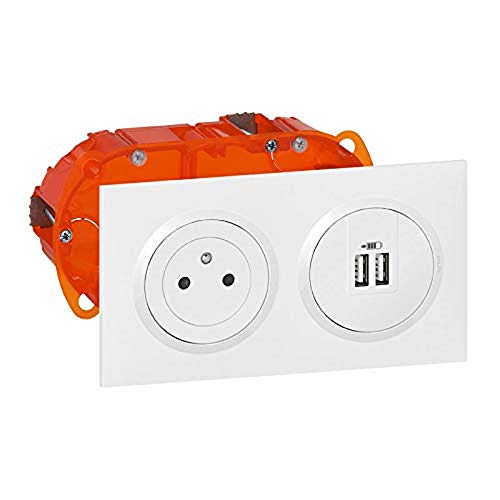 Legrand Steckdosen-Set 2P + T mit USB-Ladegerät, Produktreihe Dooxie, Unterputz-Design, Weiß, schnelles Aufladen für zwei Geräte, komplett mit Platte und Einbaudose Legrand Steckdosen-Set 2P + T mit USB-Ladegerät, Produktreihe Dooxie, Unterputz-Design, Weiß, schnelles Aufladen für zwei Geräte, komplett mit Platte und Einbaudose von Legrand