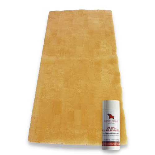 Bettfell/Bettauflage aus bestem Lammfell Patchwork inkl. Spezial-Waschmittel 200 ml – 150x70 cm– Atmungsaktiv – Gemütlich und wärmend – Temperaturausgleichend – Einfach zu pflegen und zu waschen von Leibersperger
