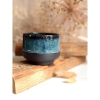 Handgemachte Keramik - Getöpferter Blauer Becher | Handgetöpferter Schwarzer Kaffeebecher 380Ml Schwarz Blaue Tasse Groß von LeilaCeramicsAndArts