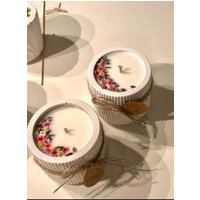 Kerze| Geschenk| Deko| Handmade| in Gipsschale| Blumenkerze| Vegan |Bio | Geschenkt von Lenashandmadeschatz