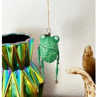 Froschglöckchen, Hängender Frosch, Froschskulptur, Frosch Zum Aufhängen, Froschkönig, Baumschmuck, Weihnachtsdeko, Froschanhänger, Unikat Froschglöckchen, Hängender Frosch, Froschskulptur, Frosch Zum Aufhängen, Froschkönig, Baumschmuck, Weihnachtsdeko, Froschanhänger, Unikat von Lenzkunzt