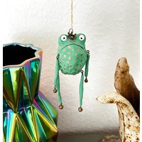 Froschglöckchen, Hängender Frosch, Froschskulptur, Frosch Zum Aufhängen, Weihnachtsbaum, Baumschmuck, Weihnachtsdeko, Froschanhänger, Unikat von Lenzkunzt