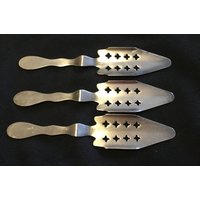 Vintage Absinthlöffel | 3, Punziert . 3 Cuillères Absinth, Silbermetall, Poiçonée von Leonascollections