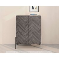 Leonique Highboard "Eadwine" Kommode, Midischrank, Push-to-open, Türen mit Fischgräten Muster Leonique Highboard "Eadwine" Kommode, Midischrank, Push-to-open, Türen mit Fischgräten Muster von Leonique