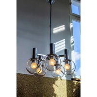 Original Kaiser Chrom Mid Century Kronleuchter Hängeleuchte Mit 5 Großen Klaren Glaskugeln Original Kaiser Chrom Mid Century Kronleuchter Hängeleuchte Mit 5 Großen Klaren Glaskugeln von LetThereBeLightDE