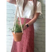 Makramee Hängetopf | Terrakotta Blumenampel Blumentopf Pflanzenaufhänger Zimmerpflanze Dekor Garten Muttertagsgeschenk von LetsGetBohoCreations
