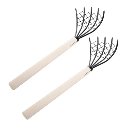 Levemolo 2 Stück Eisenrechen mit Holzgriff Scharfspitzige Krallen für Schweres Graben von Muscheln und Erde Mehrzweck-handrechen für Strand Gartenarbeit Ergonomisch und Robust Levemolo 2 Stück Eisenrechen mit Holzgriff Scharfspitzige Krallen für Schweres Graben von Muscheln und Erde Mehrzweck-handrechen für Strand Gartenarbeit Ergonomisch und Robust von Levemolo