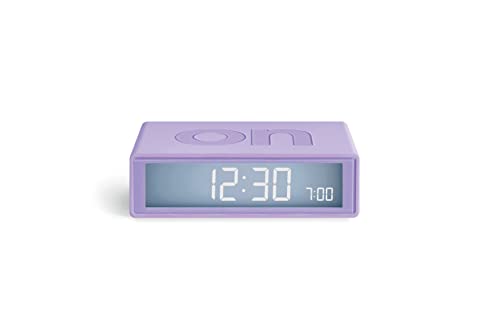 Lexon Design Flip+ Funkgesteuerter umkehrbarer LCD-Wecker aus ABS und Gummi in der Farbe Purple, Maße: 13cm x 7,5cm x 4cm von Lexon