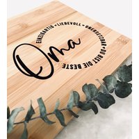 Personalisiertes Holzbrettchen Muttertag Oma Omi Schneidebrett Vesperbrett Frühstücksbrett von LiHiDekoShop