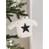 Mini-strickpullover Mit Ornament Und Pailletten-sternchen | Sweater Ornamente von LiLiKnits
